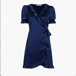 NWT HILL HOUSE THE NIMA ROBE